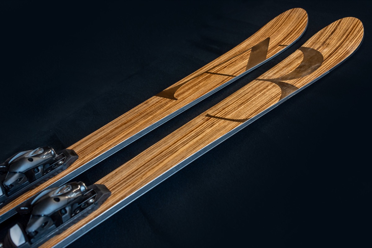 Skidesign in Holz aus der Skimanufaktur